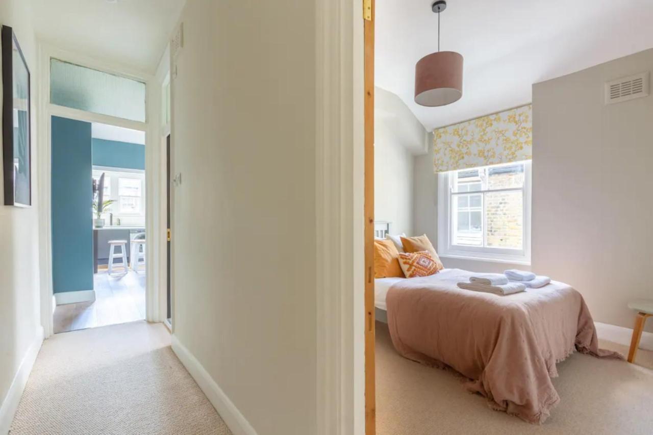 Luxuriously Designed 3 Bedroom Apartment In Clapham Лондон Екстериор снимка